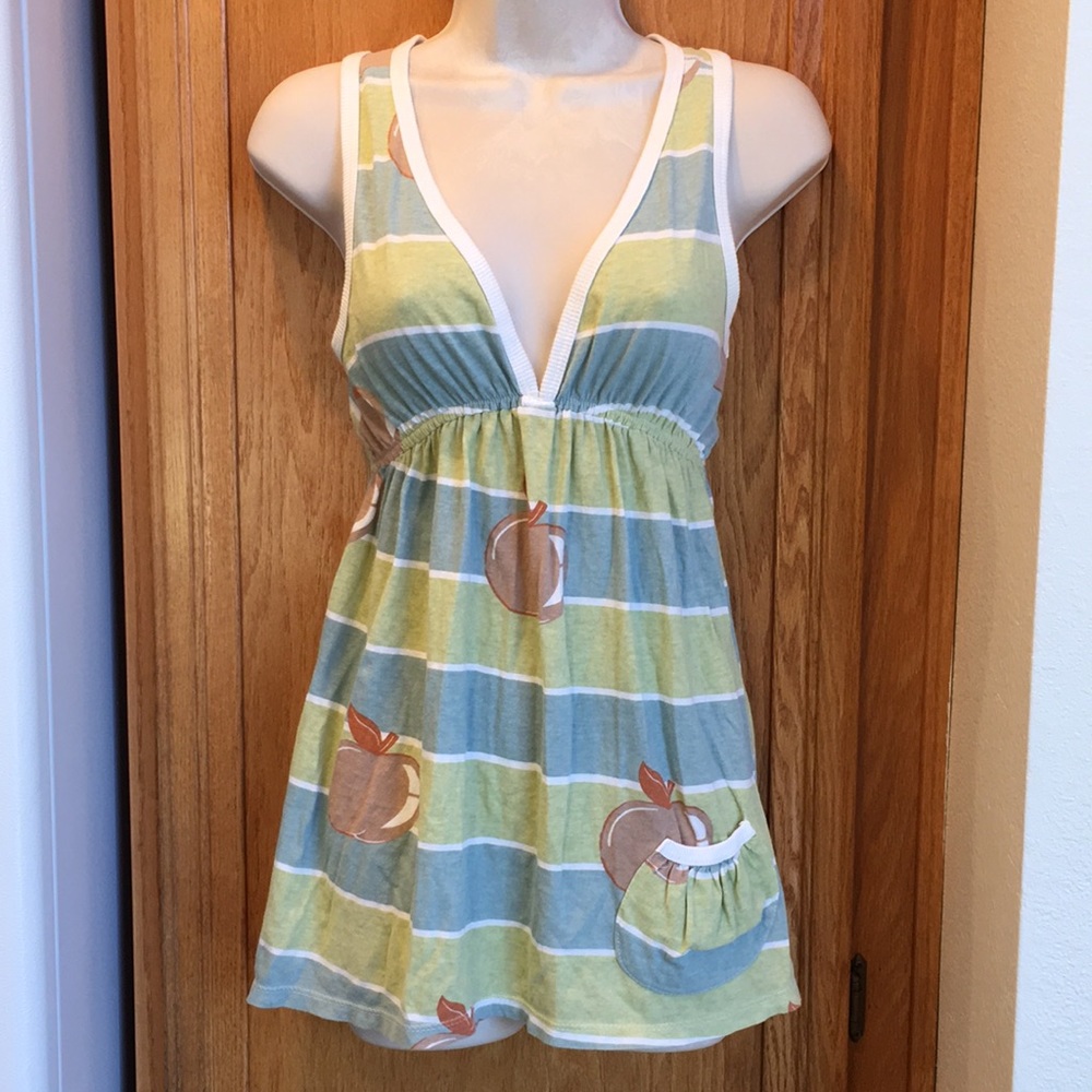 5.7.9. Green Stripes Apple Print V Neck Sleeveless Top Sz 7
